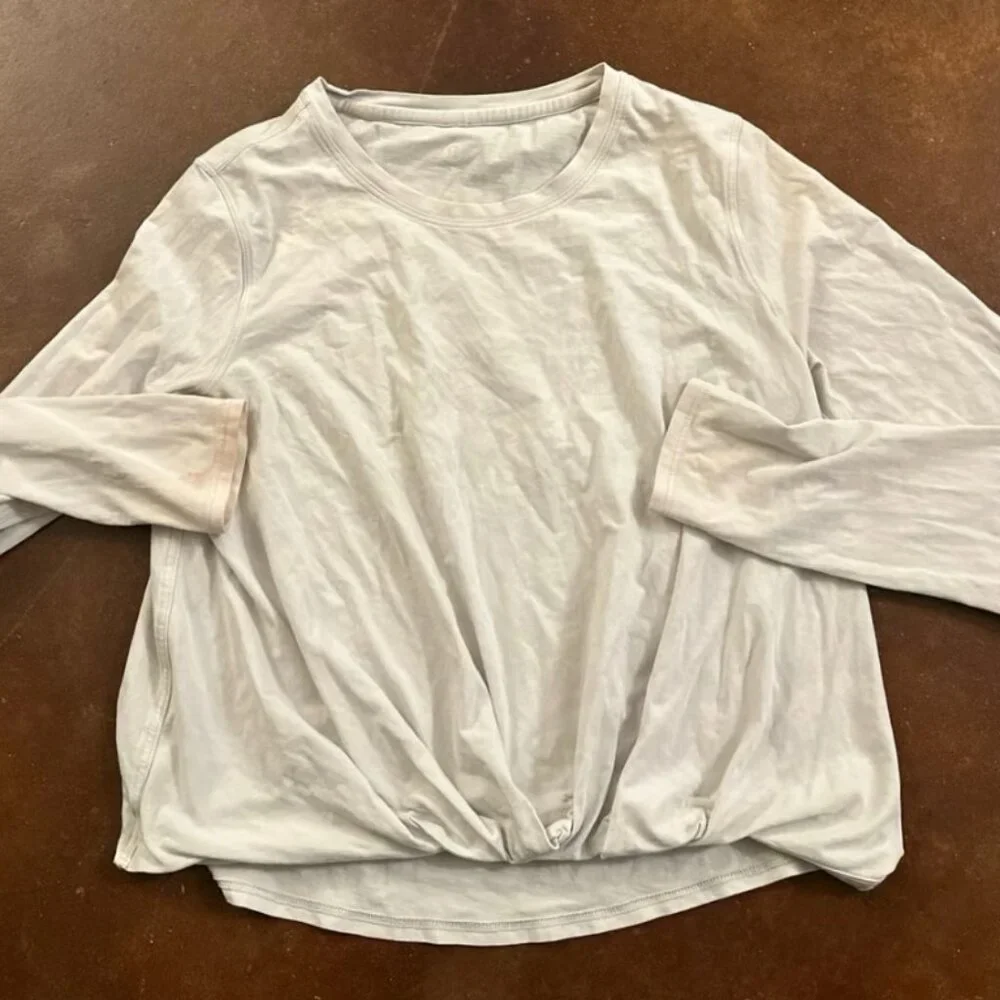 Lululemon Long Sleeve Shirt - Picture 2 of 7